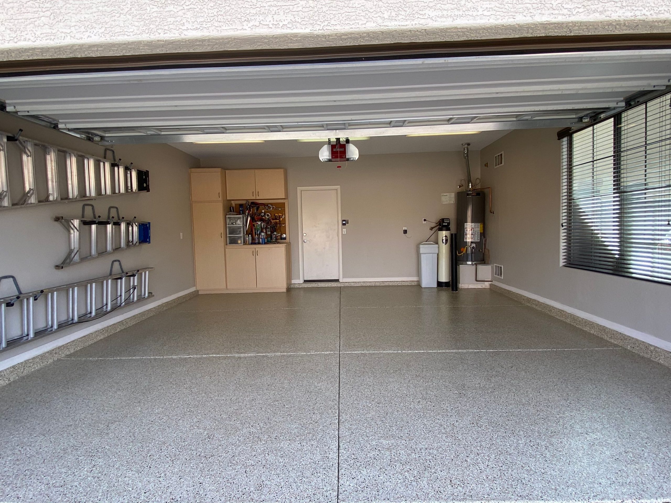 Polyaspartic: The Best Choice For Garage Floors - Epoxy Time